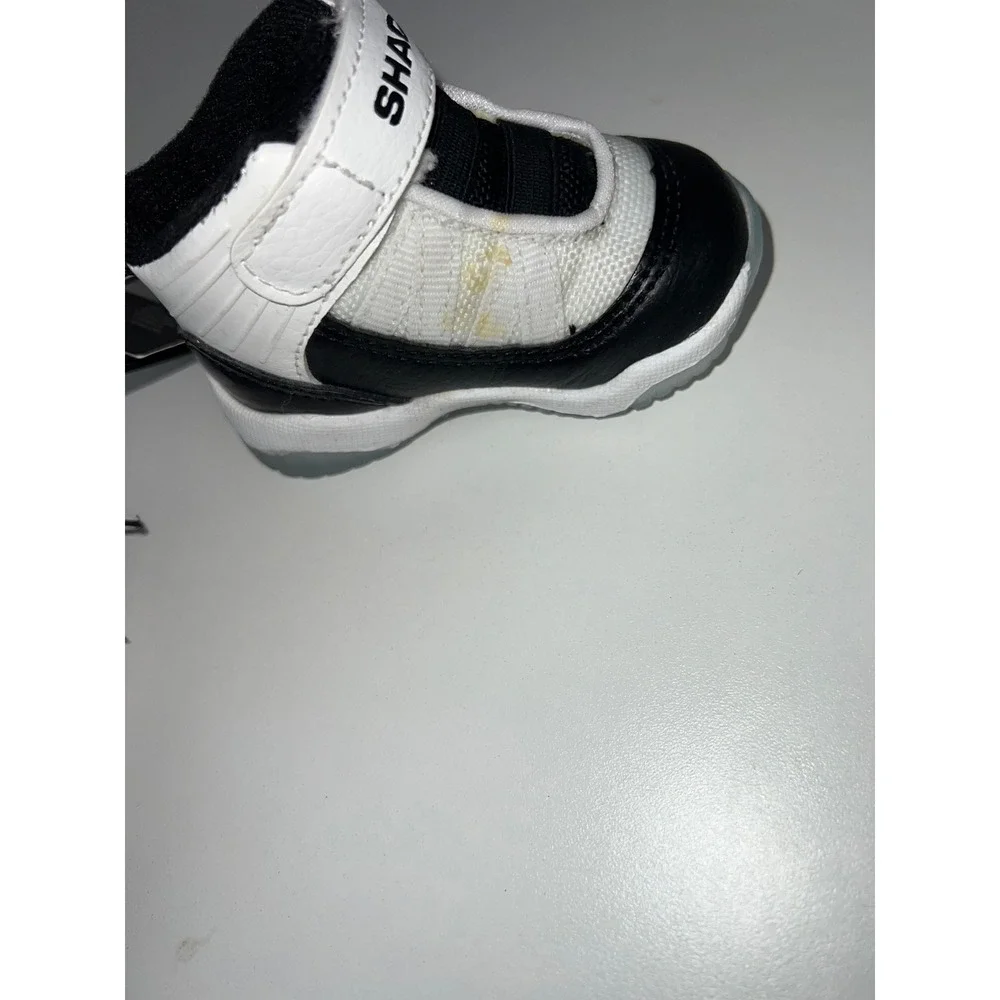 Shaq Infant Boys High Top Athletic Basketball Sneakers‎ White Black Size 2 NEW